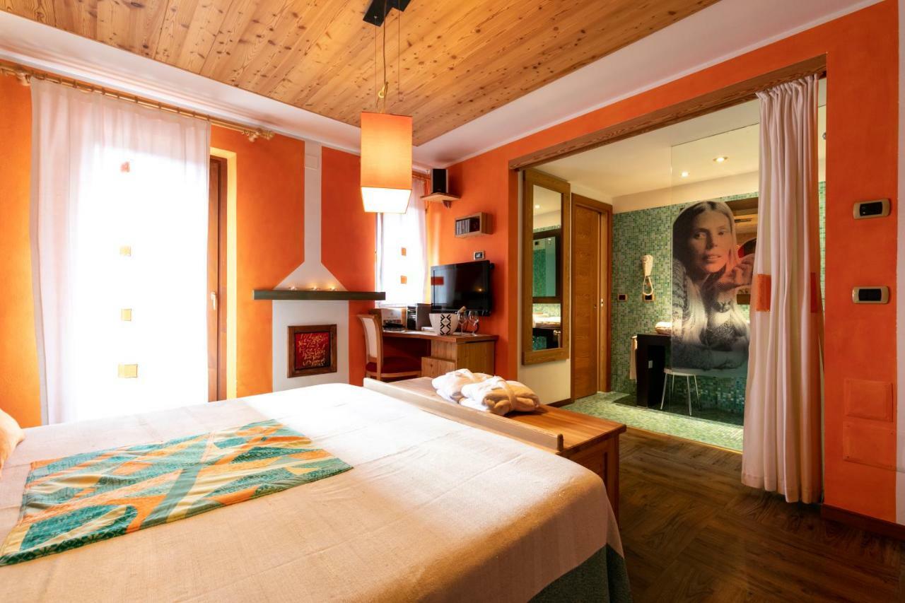 פיירה די פרימיירו Hotel Isolabella Wellness מראה חיצוני תמונה